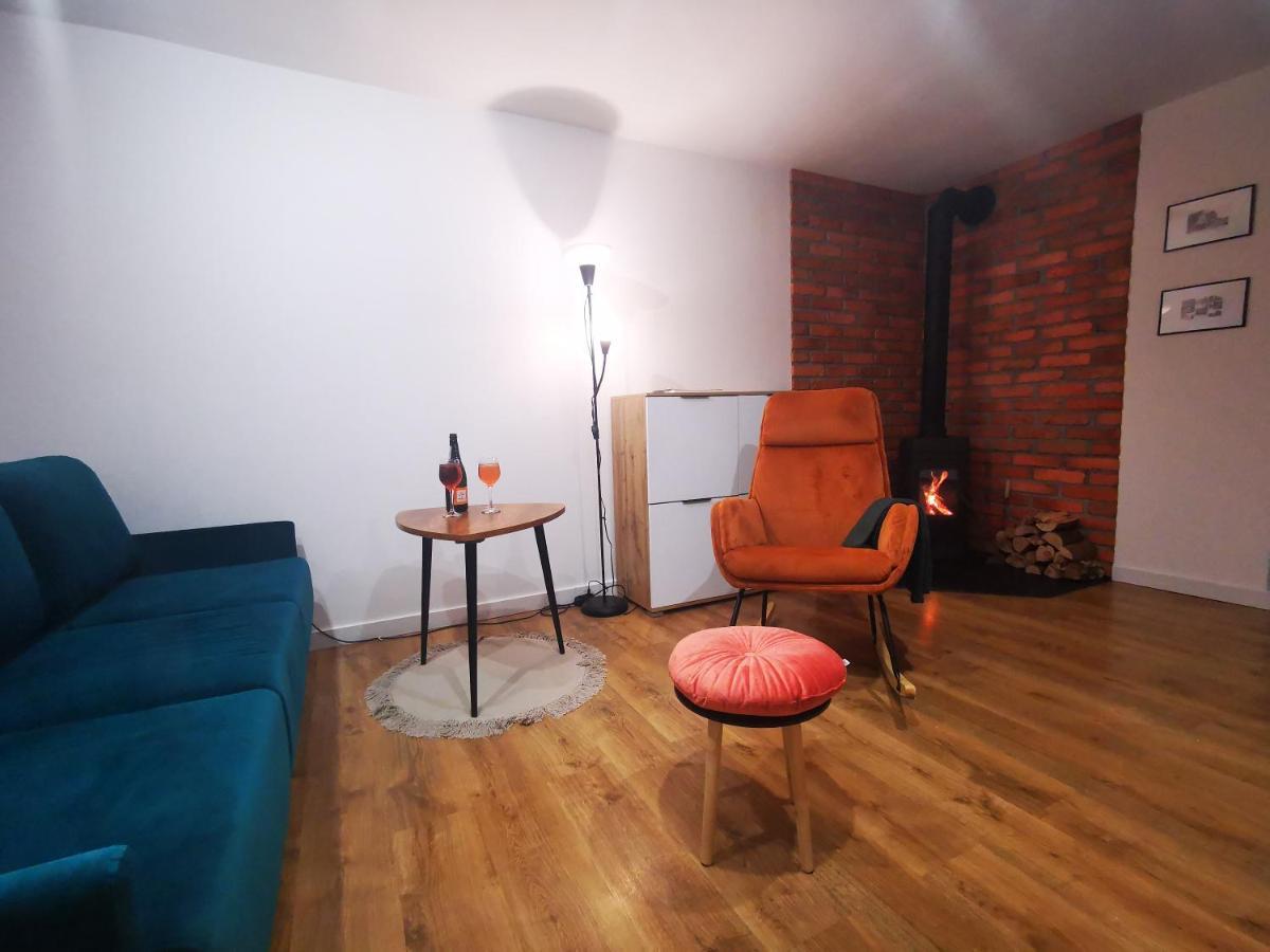 Apartament Chełmsko Śląskie Exteriör bild